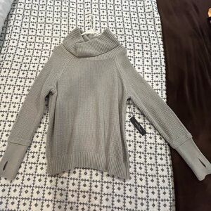 Cowl Neck Waffle Stitch Sweater
L | Light Grey